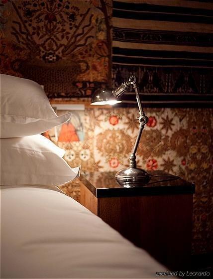 Hotel Le Notre Dame Saint Michel Paříž Pokoj fotografie